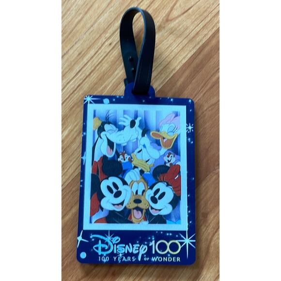 Disney 100 years of Wonder Luggage Tag - Picture 1 of 2